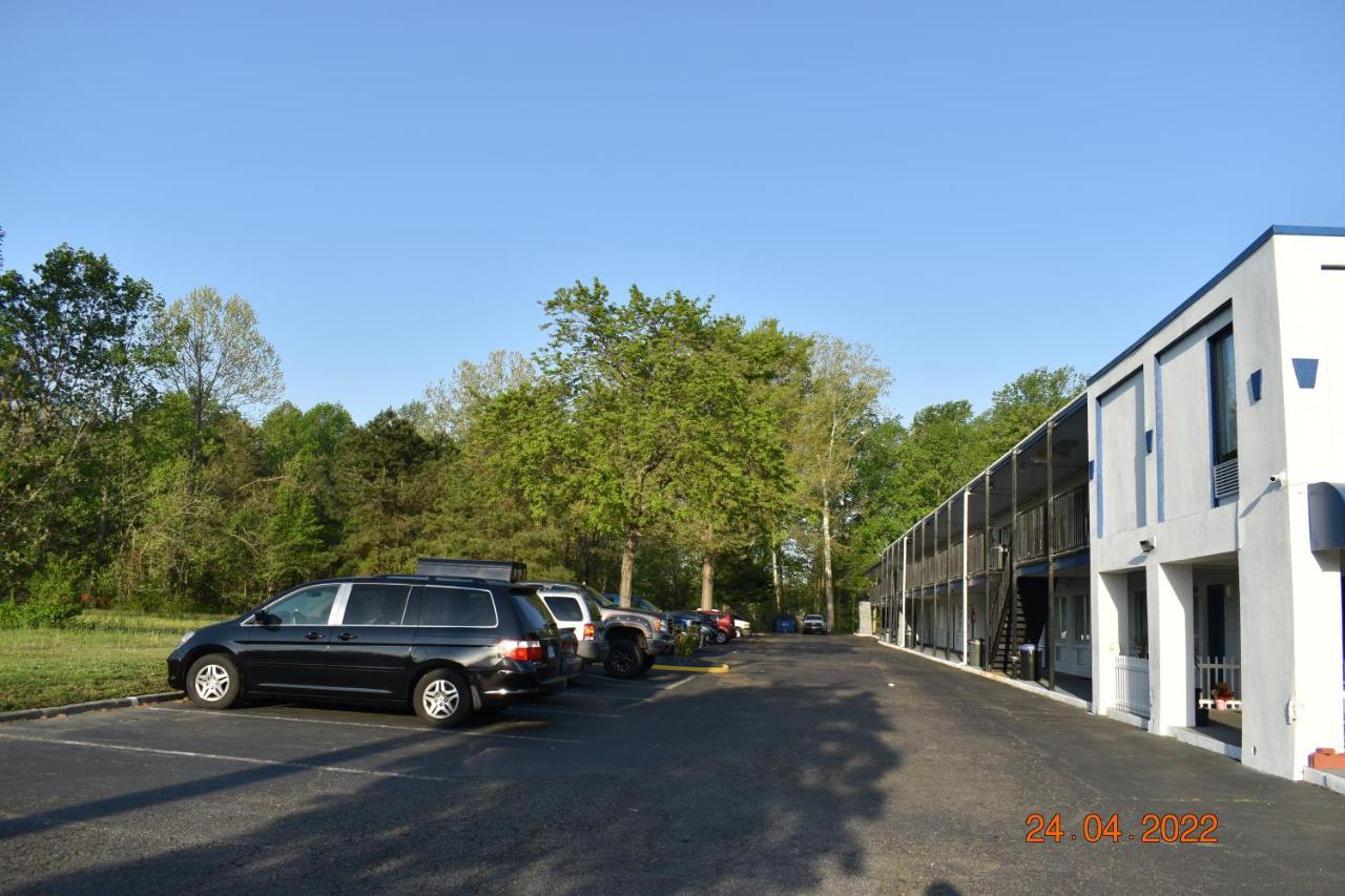 Economy Inn Norge Extérieur photo